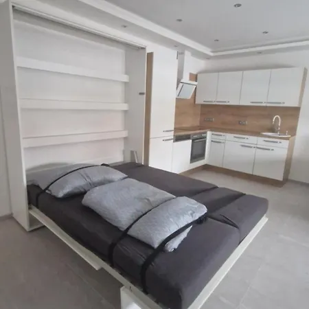 Lejlighed Duna Gyoengye Apartmanhaz