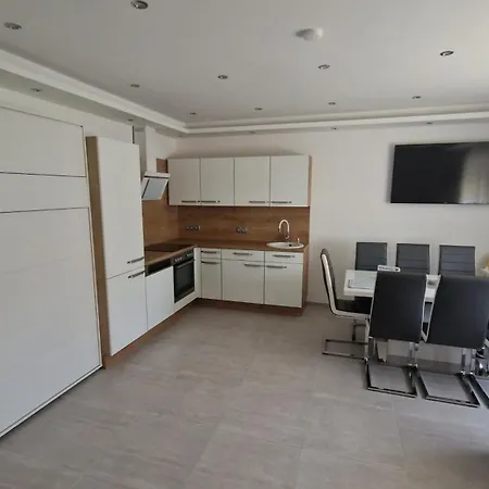 Apartament Duna Gyoengye Apartmanhaz *